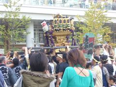 お神輿ワッショイ